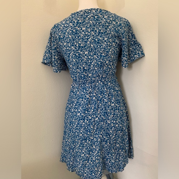 SOLD OUT - Picture 2 of 10